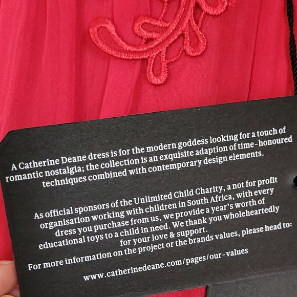 Catherine  Deane Gown - Picture 8 of 13